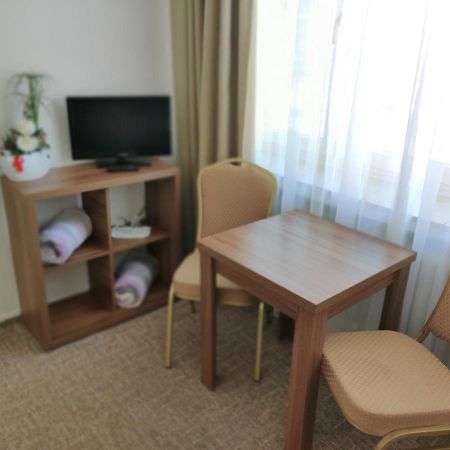 Hotel Morava Татранска Ломница Экстерьер фото