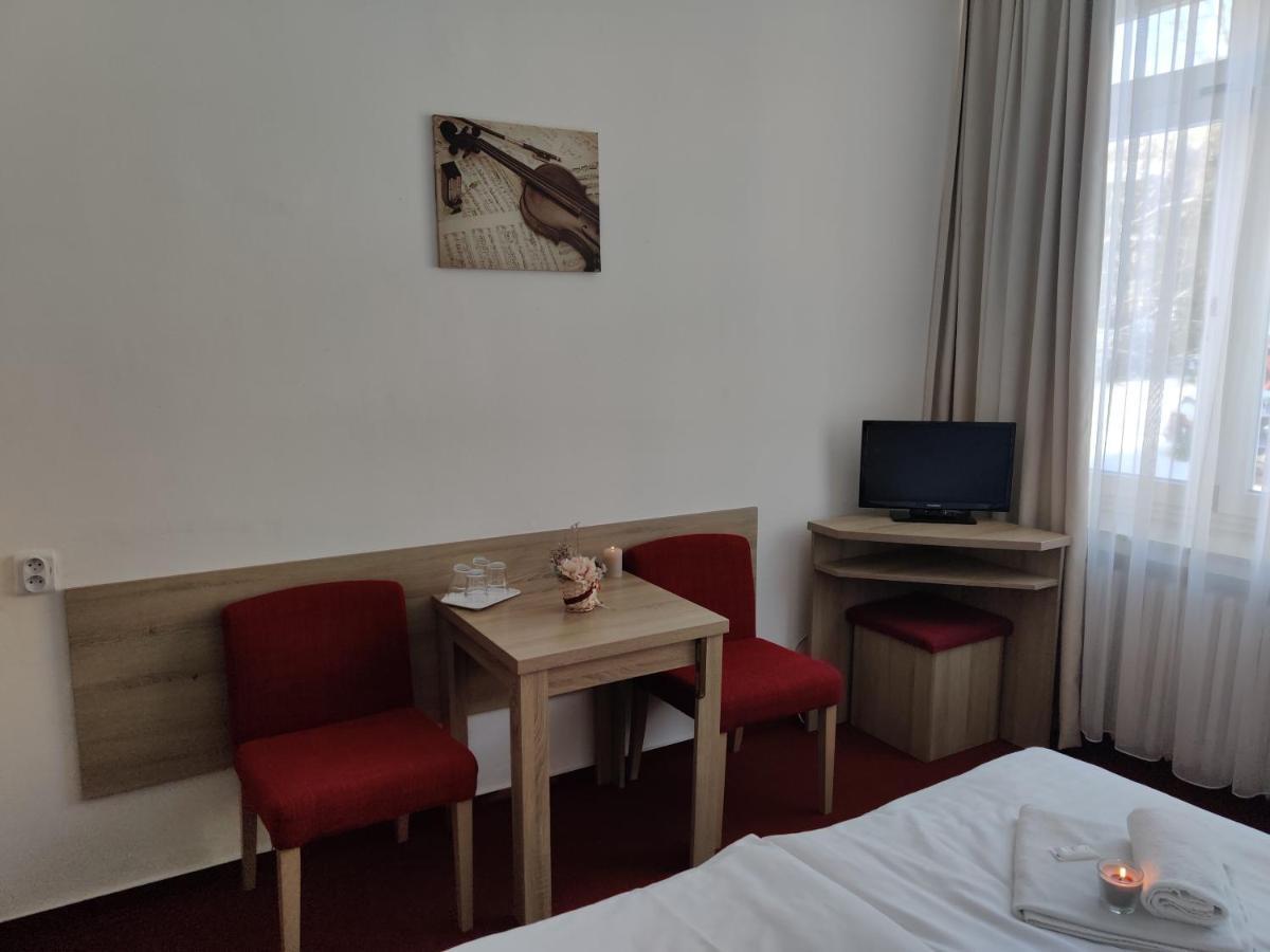 Hotel Morava Татранска Ломница Экстерьер фото